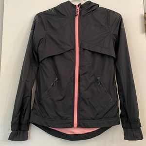 Ivivva windbreaker jacket with hood - Like new.